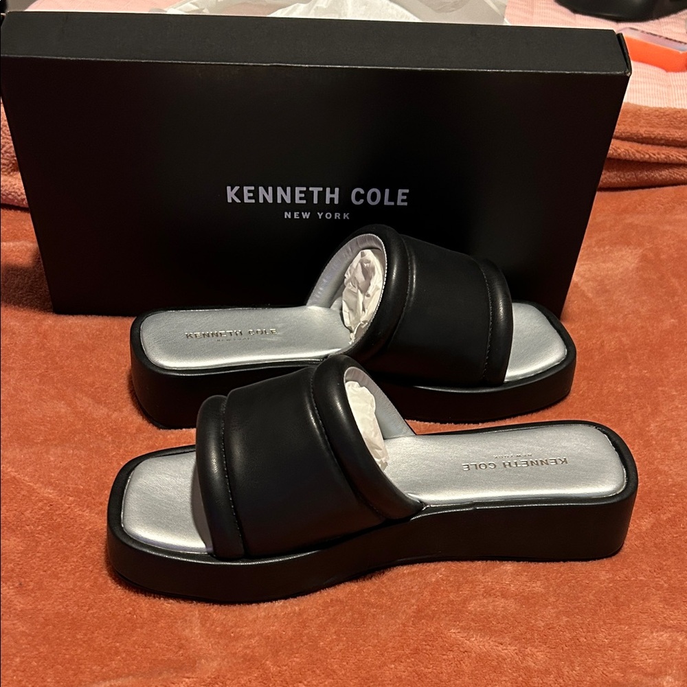 Kenneth Cole Women's Black Sandals with Silver Insole
